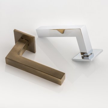Cube solid brass door lever handle with square rose