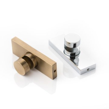 Round hook plate for casement window handle