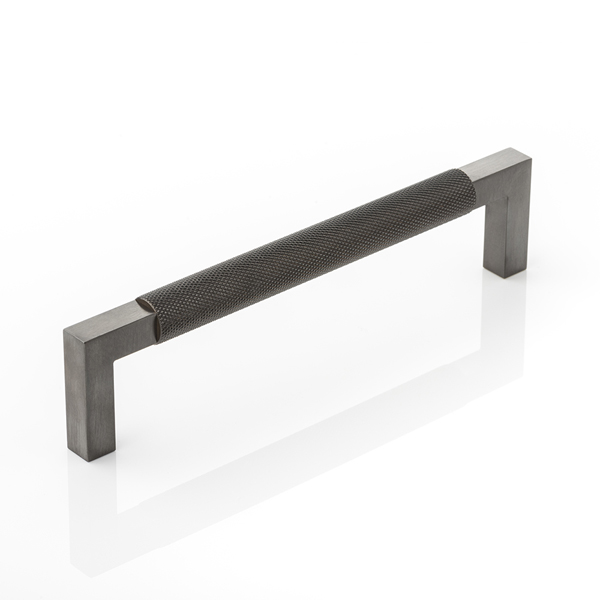 Ashworth solid brass cabinet handle with diamond knurl