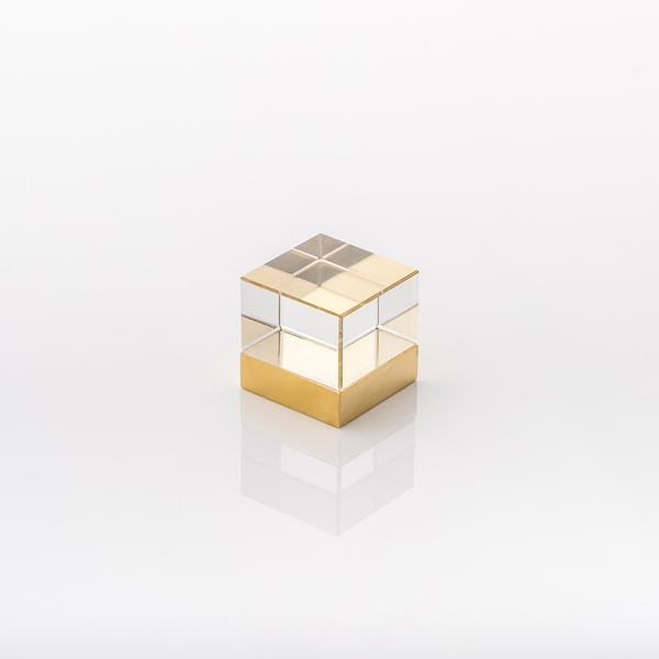 Cube glass cabinet pull