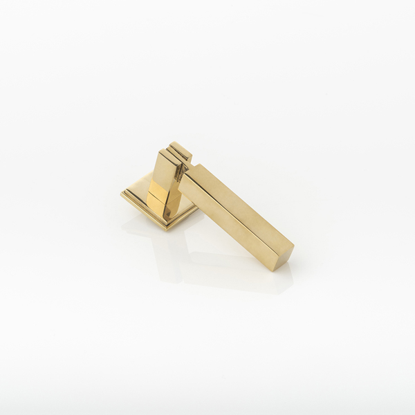 Cube solid brass drop swing cabinet pull
