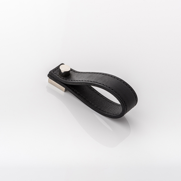 Jesse II leather and solid brass cabinet pull