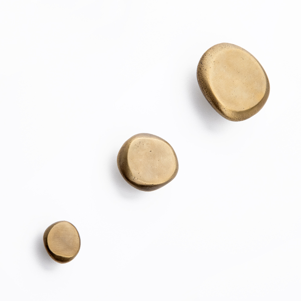 Cove skim cabinet pull