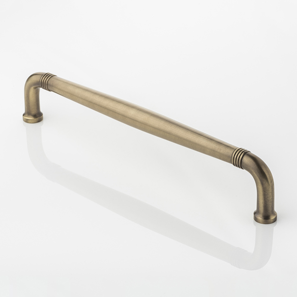 Hurleigh solid brass door pull