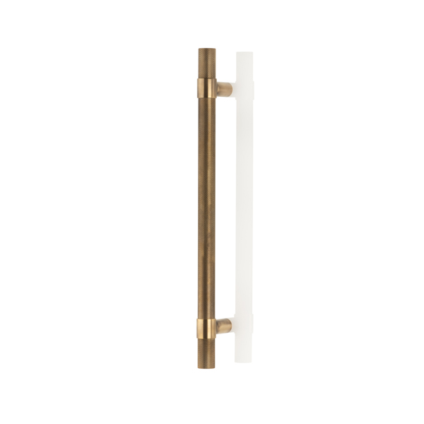 Montgomery solid brass door pull with diamond knurl