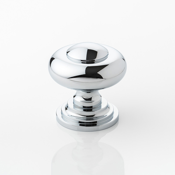 Belgrave solid brass statement entrance door pull