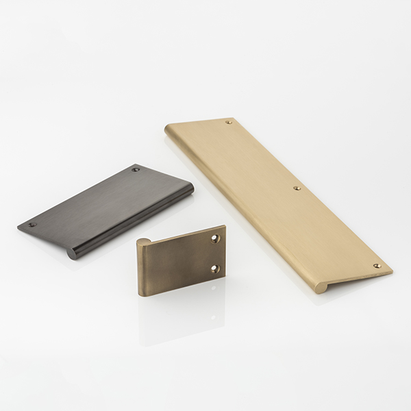 Round solid brass large edge pull, top fixed