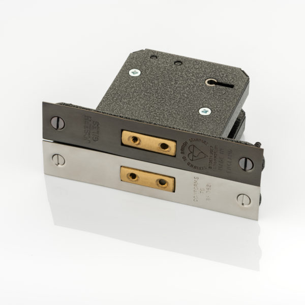 Small case high security traditional key deadlock