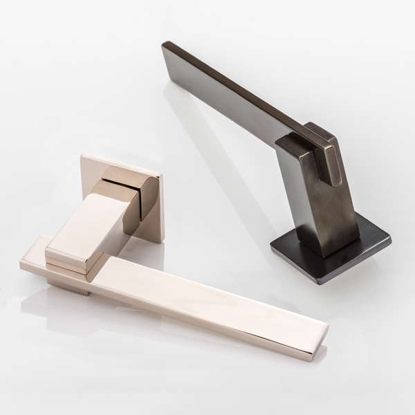 Holmes solid brass door lever handle with square rose