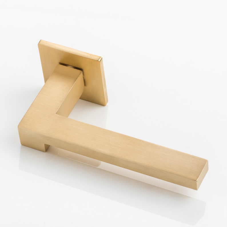 Cut solid brass door lever handle with square rose