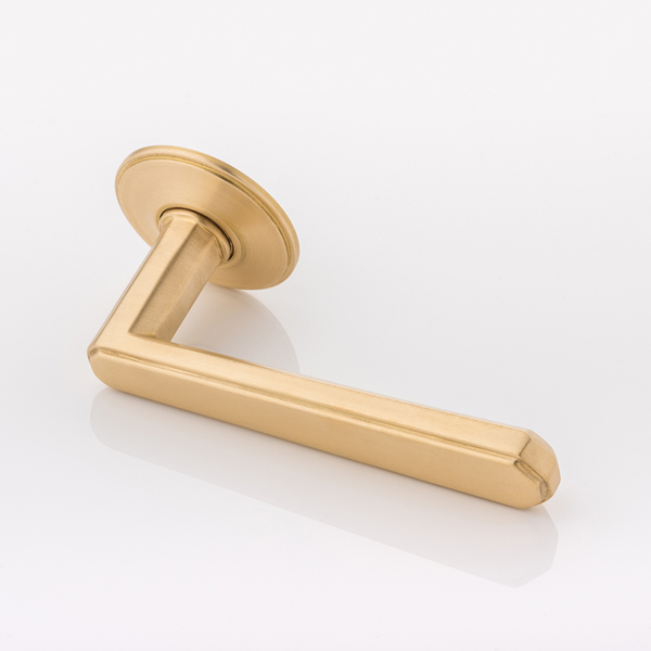 Alexander solid brass door lever handle with traditional rose