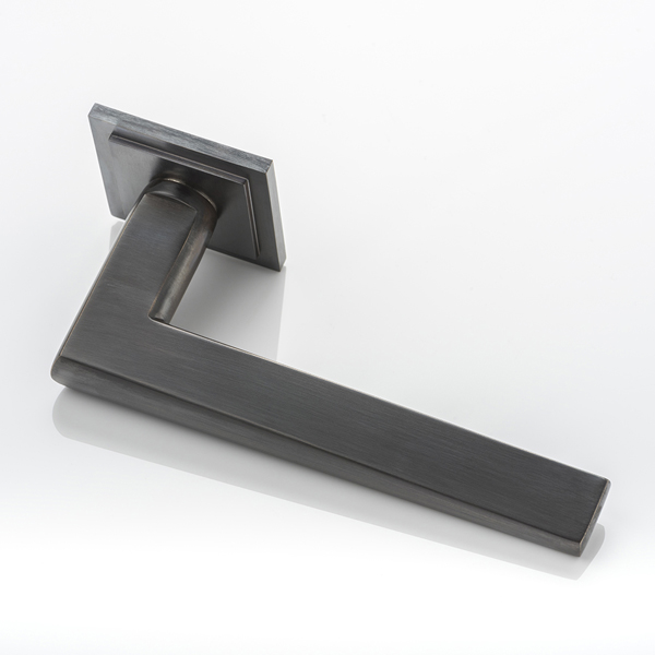 Wedge III solid brass door lever handle with square stepped rose