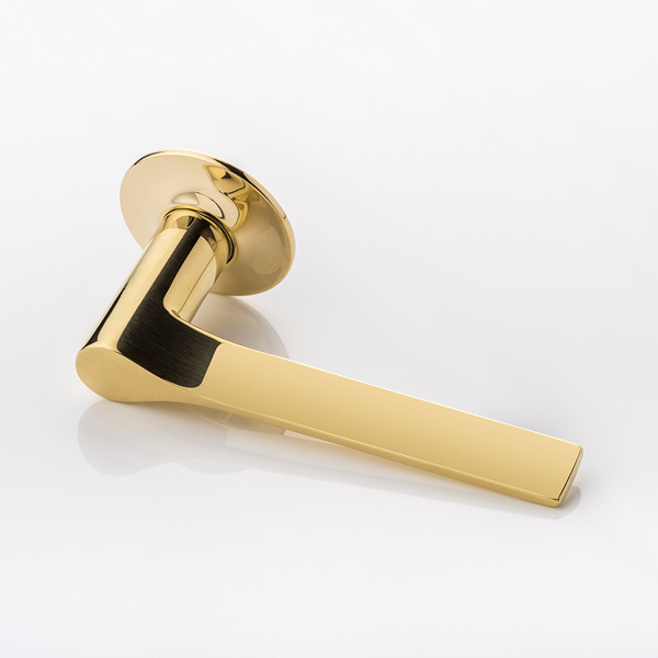 Fonteyn II solid brass door lever handle with tapered rose