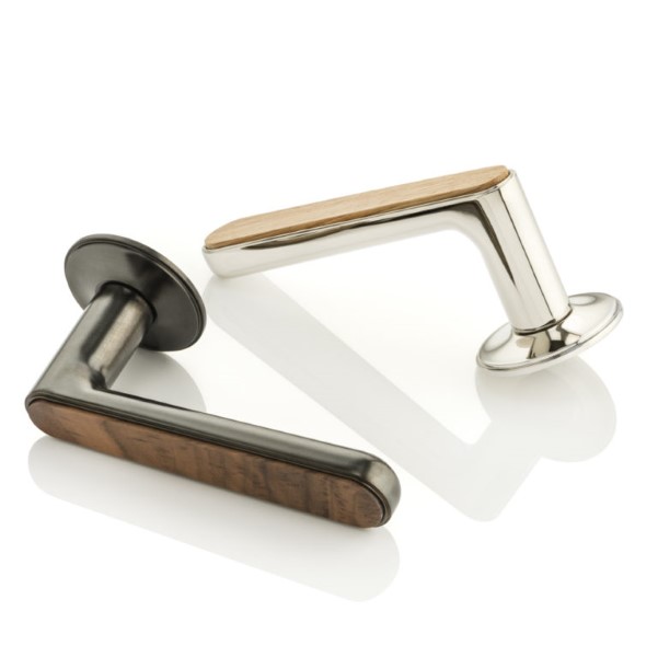 Halsey III solid brass door lever handle with traditional rose & timber detail