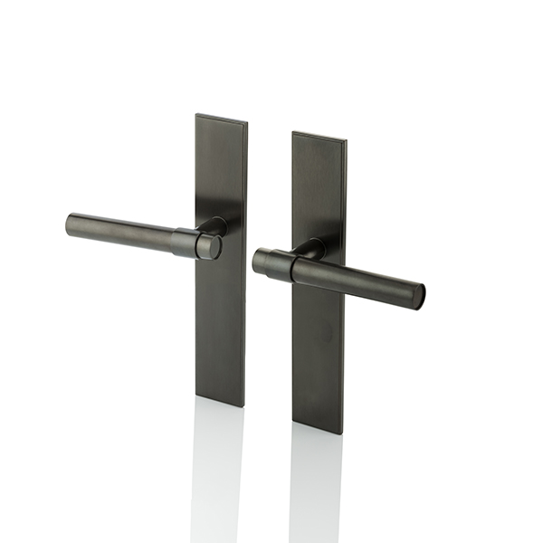 Montgomery solid brass door lever handle with backplate