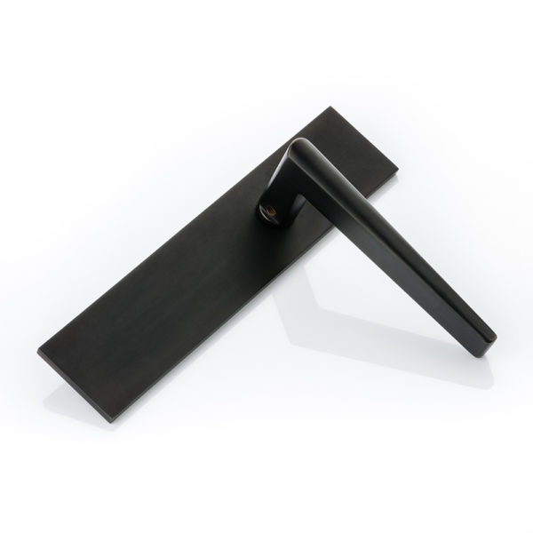 Wedge solid brass door lever handle with backplate