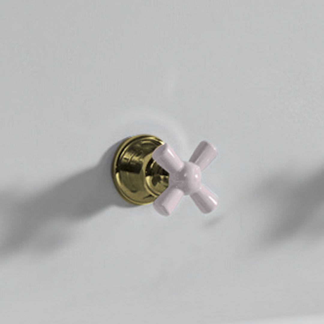 Rockwell 3 way diverter, 1 inlet 2 outlets, with metal/coloured ceramic crosshead