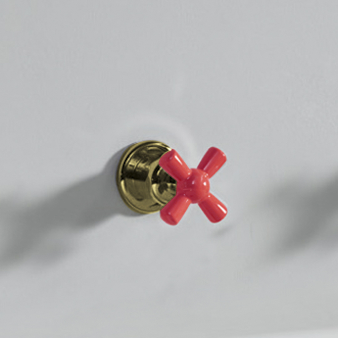 Rockwell 3 way diverter, 1 inlet 2 outlets, with metal/coloured ceramic crosshead