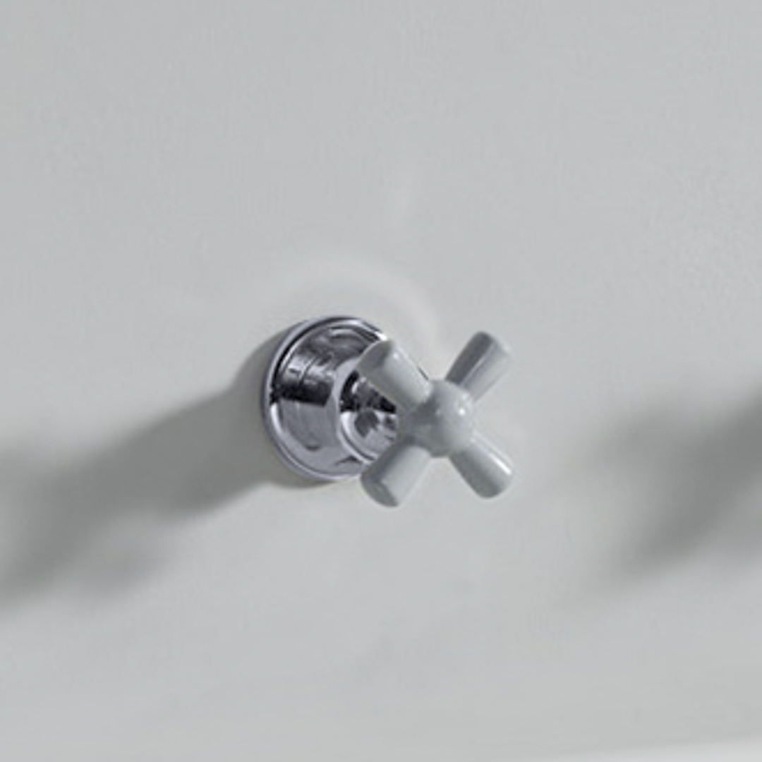 Rockwell 3 way diverter, 1 inlet 2 outlets, with metal/coloured ceramic crosshead