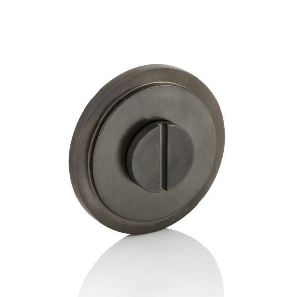 Emergency release round turn with round stepped rose