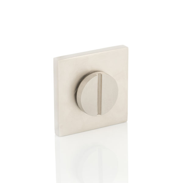 Emergency release round turn with square rose