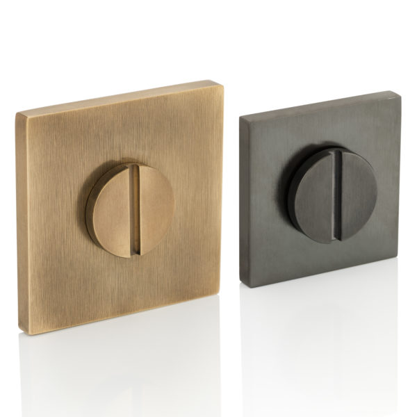 Emergency release round turn with square rose