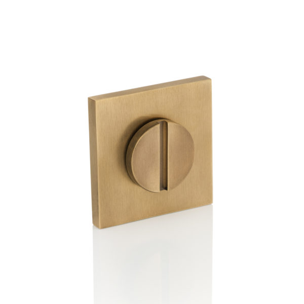 Emergency release round turn with square rose