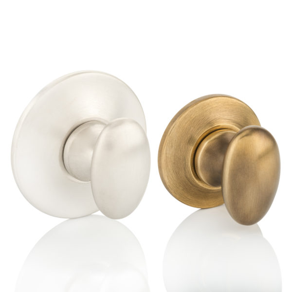 Oval thumb turn with tapered rose