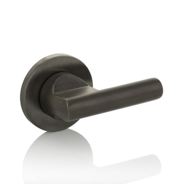 Easyuse thumb turn with round rose