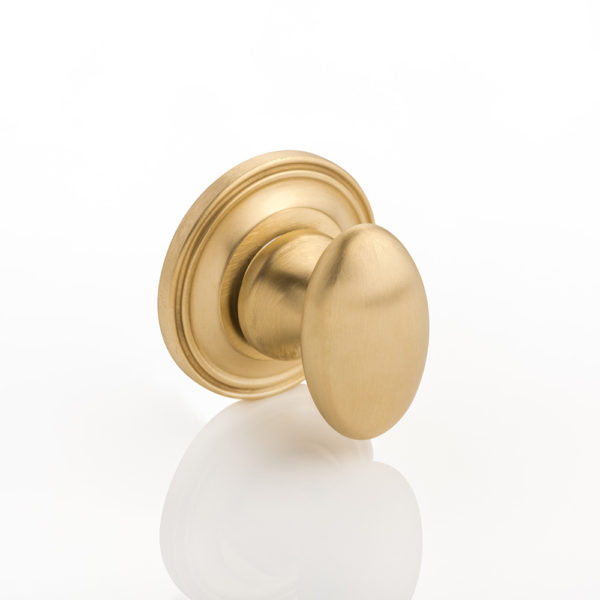 Oval thumb turn with ridged rose