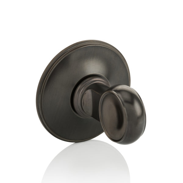 Darlington thumb turn with traditional rose