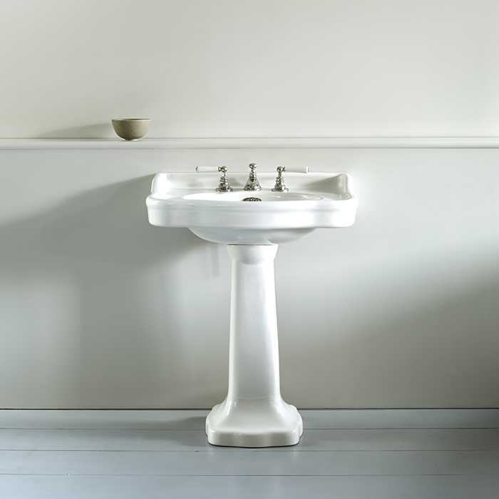 Paris 650mm small basin on pedestal