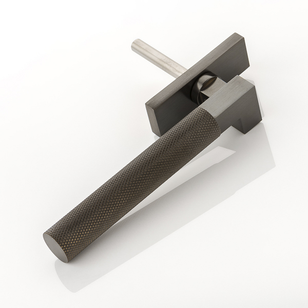 Ashworth solid brass espagnolette window handle with diamond knurl